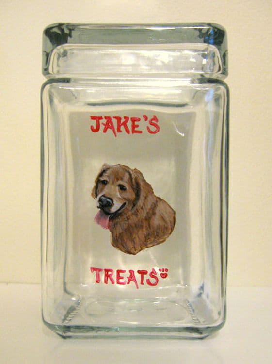 Dog food container with golden retriever